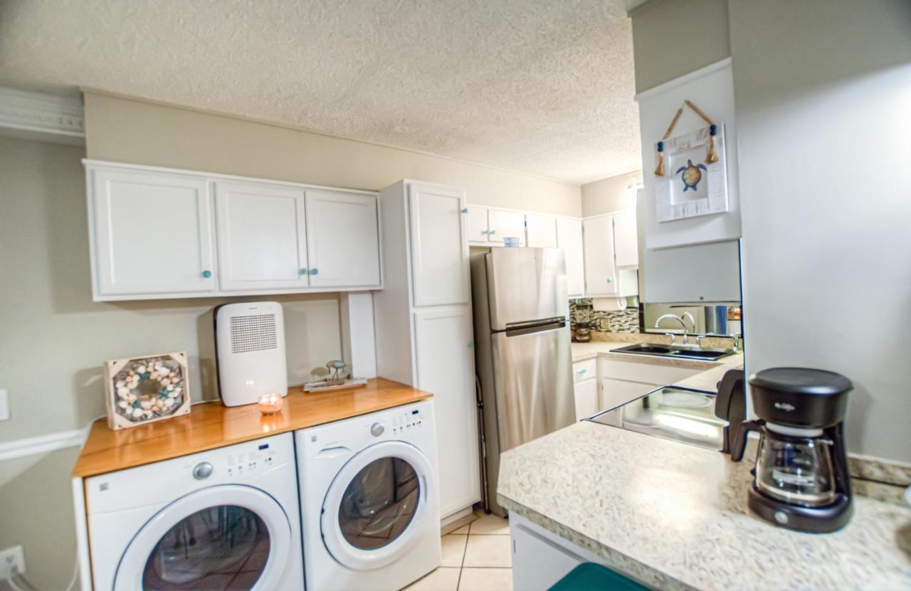 Holiday home Fantastic Ocean Front 1 Bd At The Summit In Panama Beach! Panama City Beach